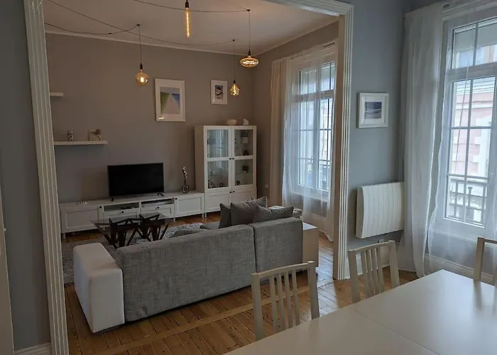 Appartement Et Centre-ville, à Pied